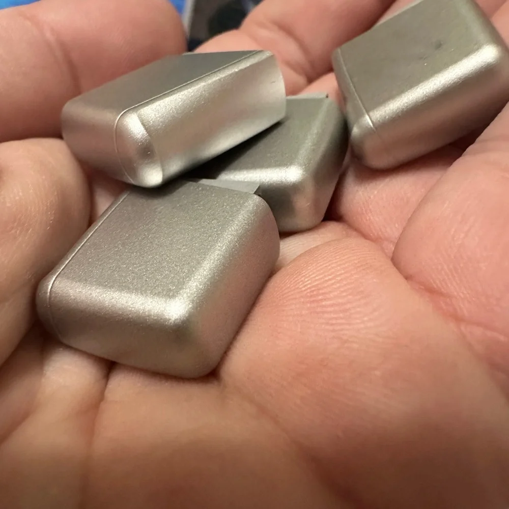 Advanced bionics cochlear Naída CI Sound Processor - Silver Q90